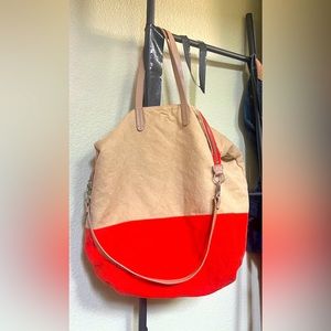 Gap - tote bag- in good condition